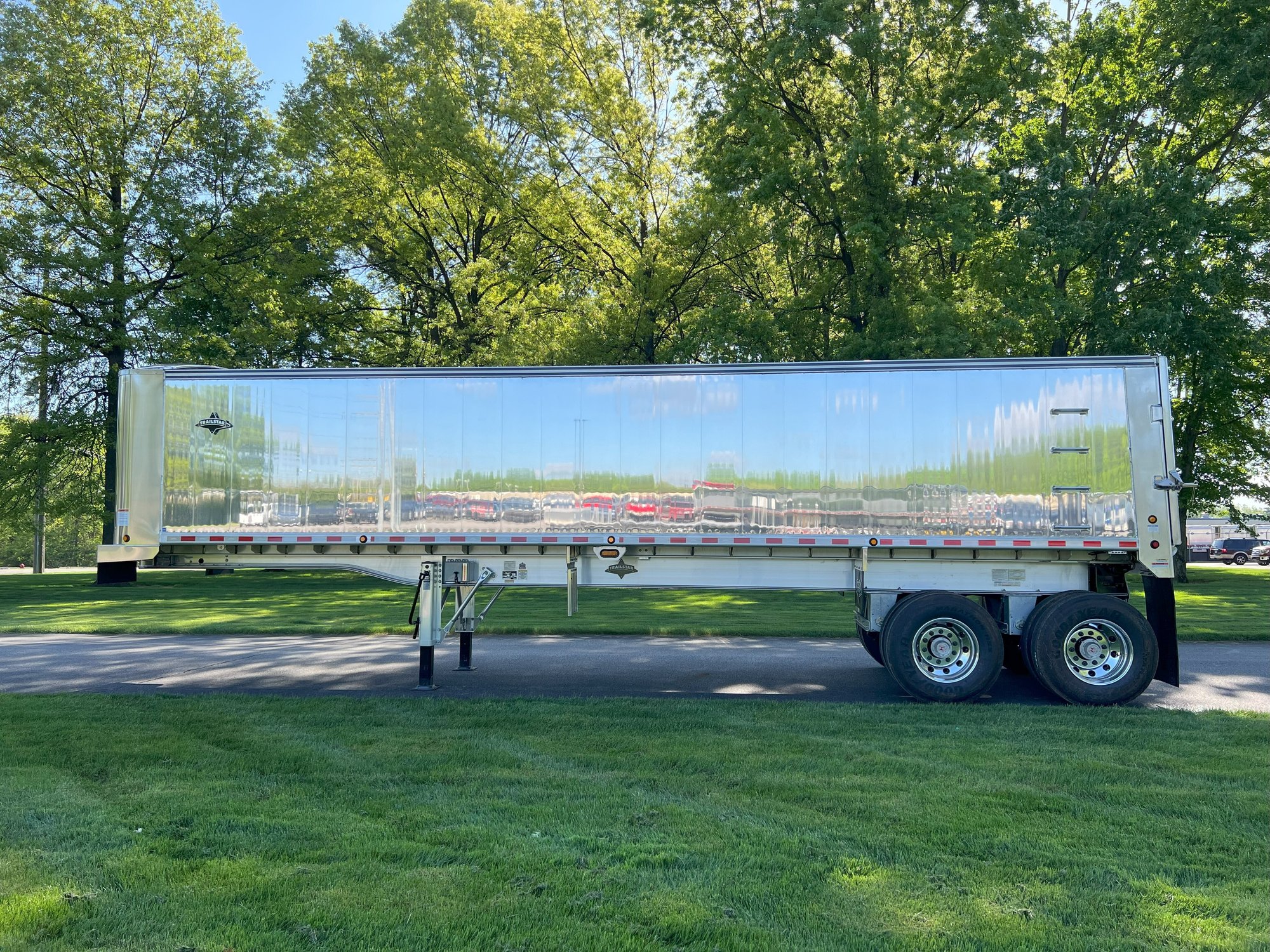 73518 34 Frame Type SS Closed Tandem (May 24) (7) - Trailstar